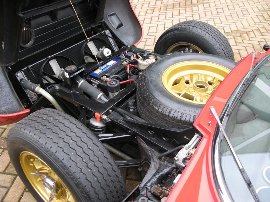  Lamborghini Miura SV 1972 года  (фото 3 из 8)
